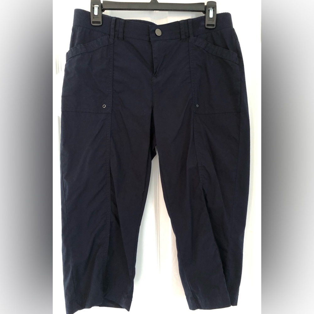 Reitmans Women’s Navy Blue Capri Pants Size 8 Petites